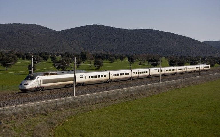 contattaci trenitalia